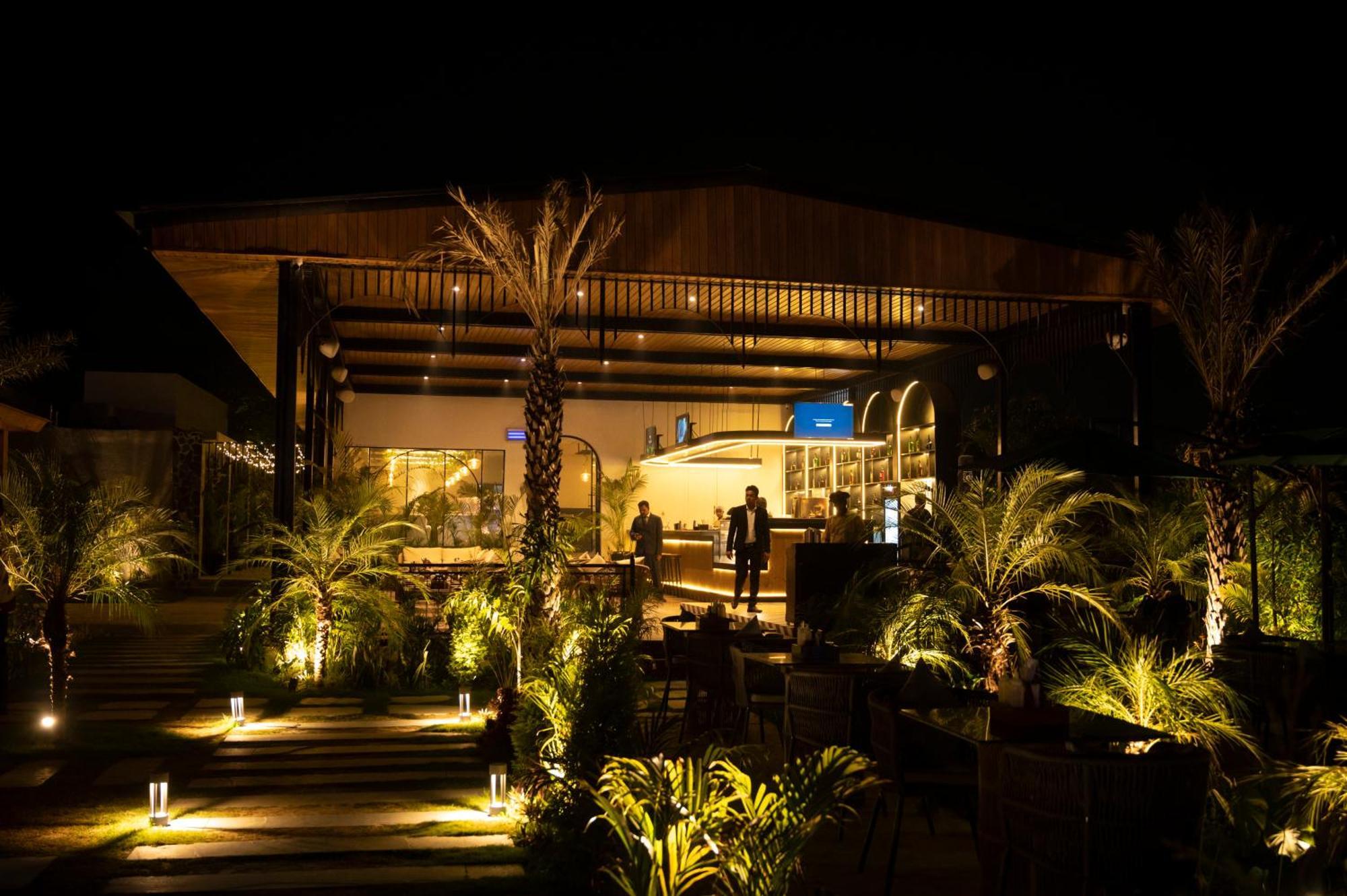 Vintclub Resort Lucknow Extérieur photo