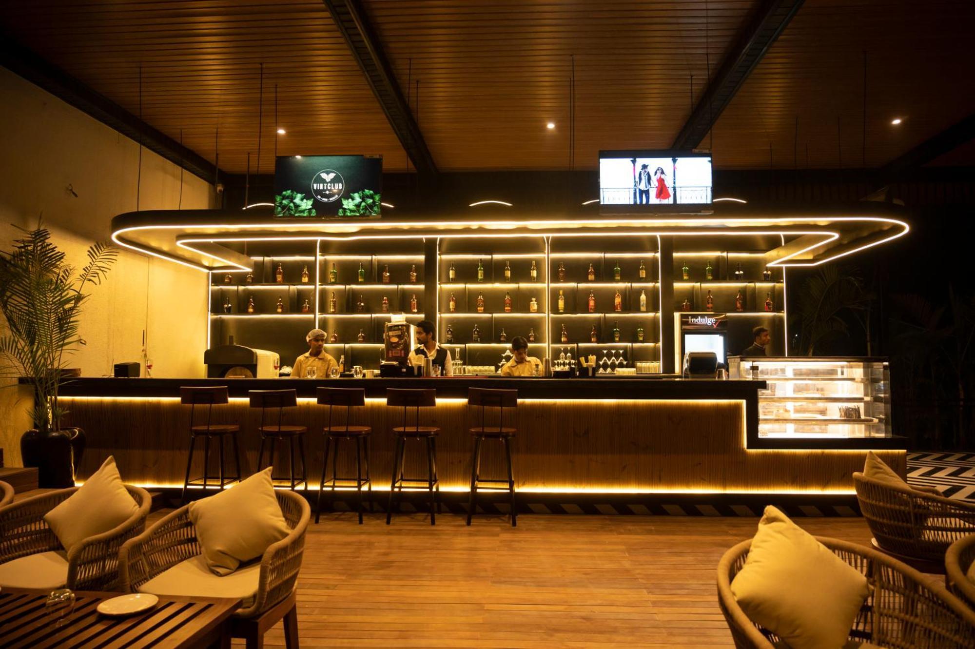 Vintclub Resort Lucknow Extérieur photo