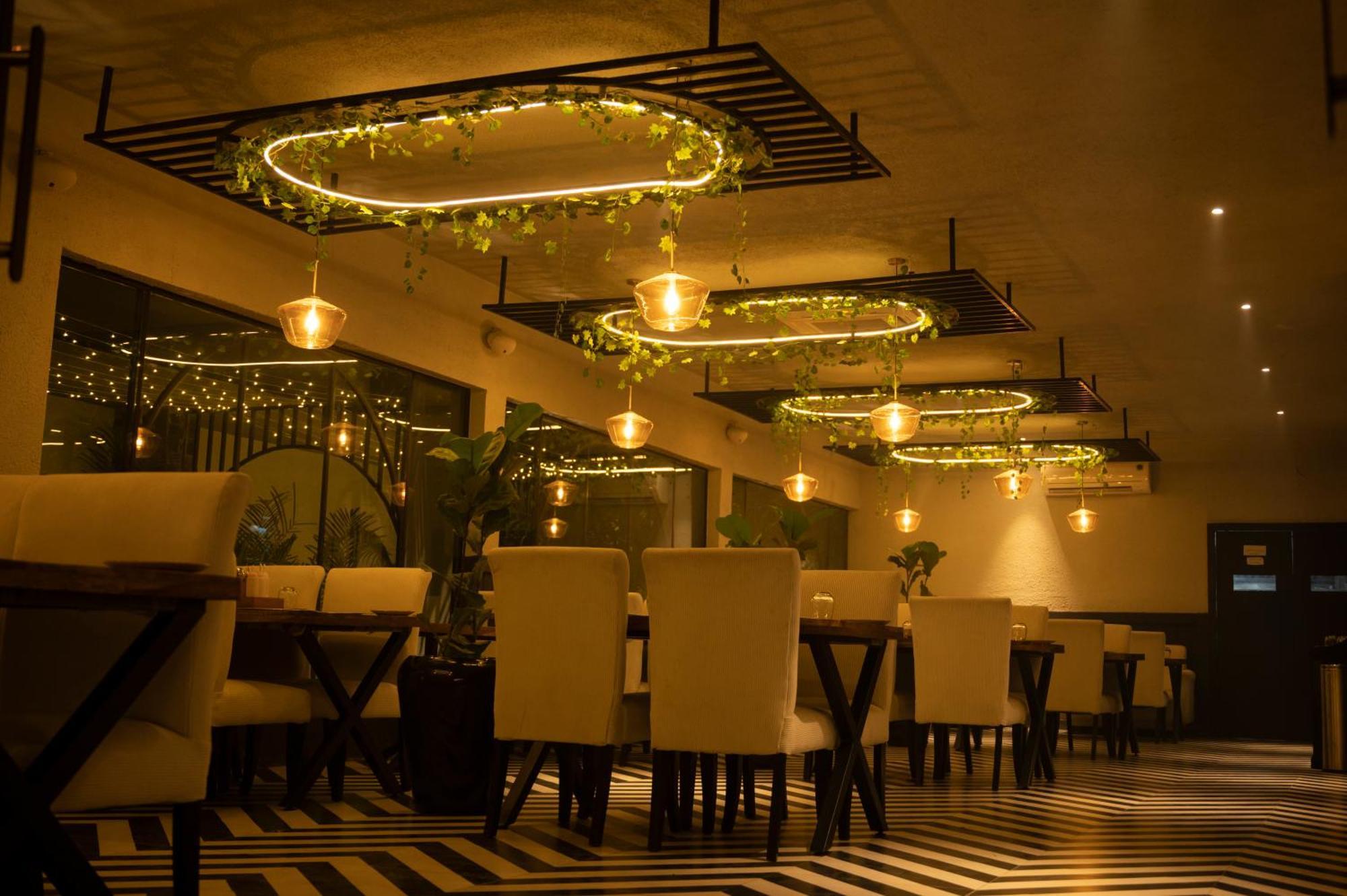 Vintclub Resort Lucknow Extérieur photo