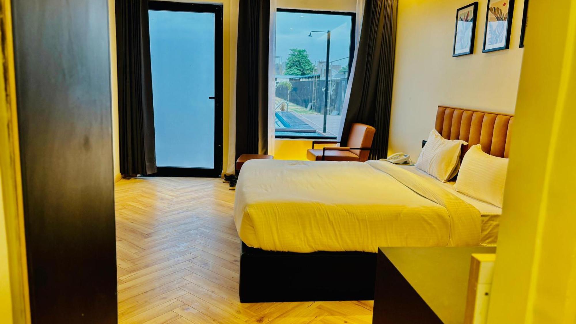 Vintclub Resort Lucknow Extérieur photo