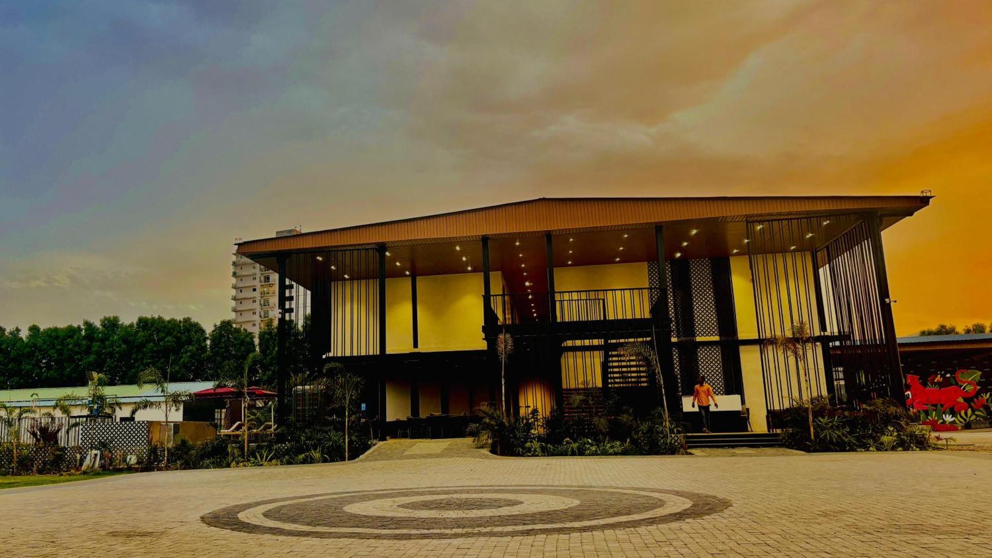 Vintclub Resort Lucknow Extérieur photo