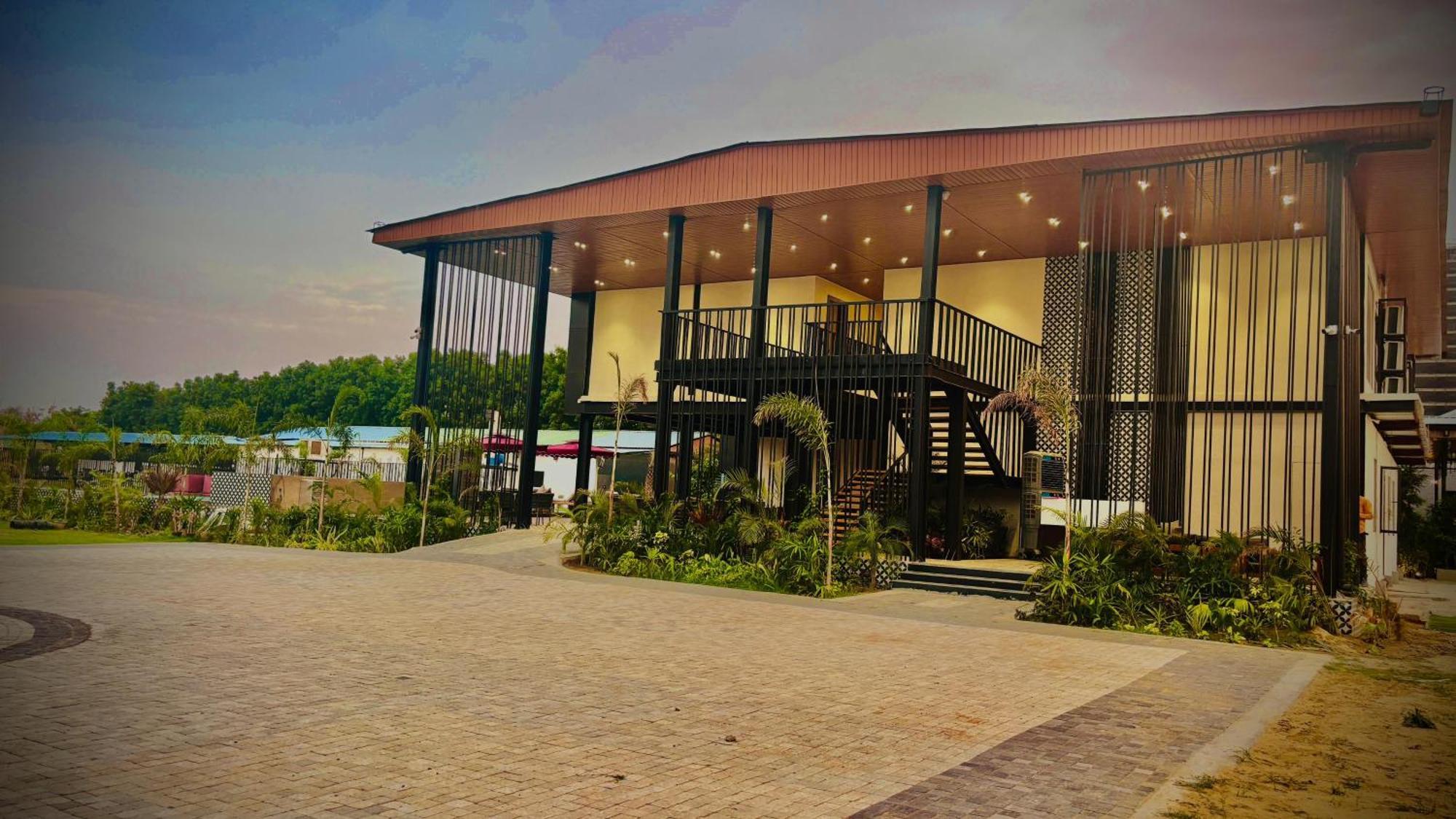 Vintclub Resort Lucknow Extérieur photo